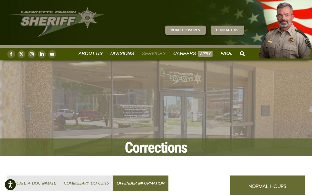 Lafayette Parish offender information page for warrant records
